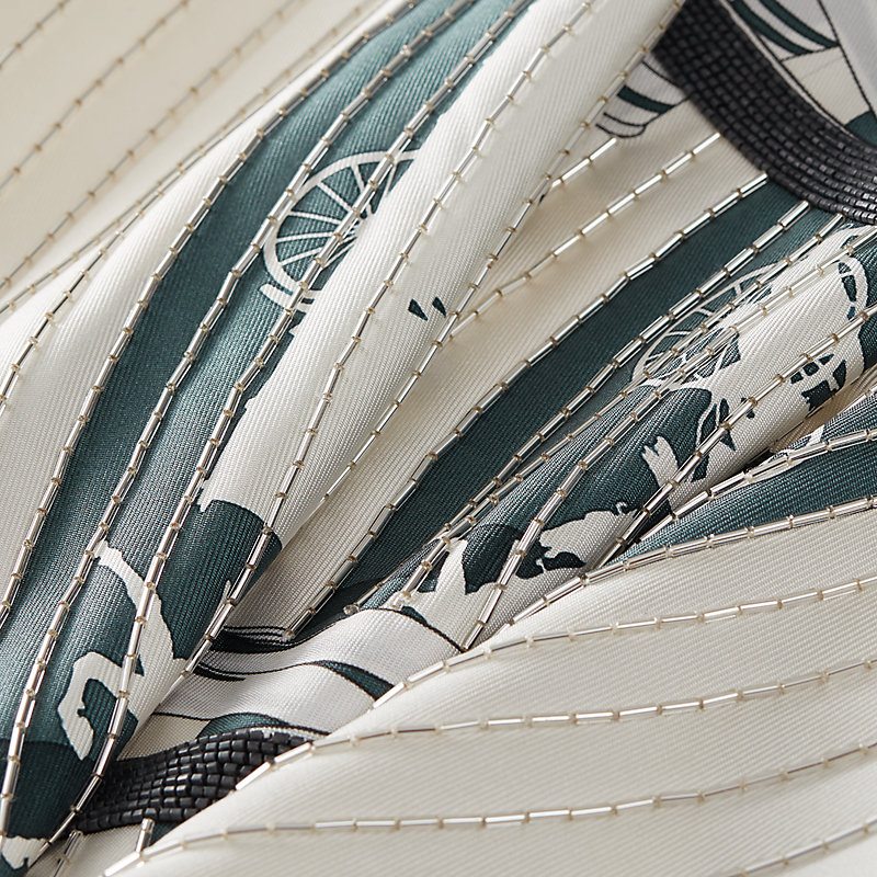 カレ70 プレシュー 《車輪でめぐるパリ》 - ベージュ | Hermès